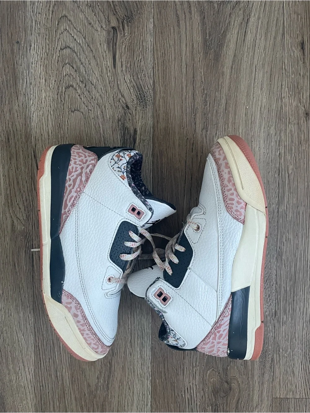 Size 3Y Youth Jordan 3 Retro Vintage Floral Shoes